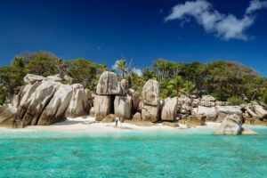 Gifta sig på Seychellerna, vi har bröllopspaketen för dig. Allt kan skräddarsys efter dina önskemål.