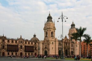 Resa till Peru, Lima