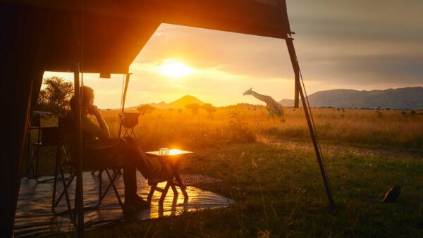 Resor till Tanzania, safari i Serengeti. våra resor till Tanzania ger dig bl. a möjlighet att besöka ett flertal av det berömda nationalparkerna.