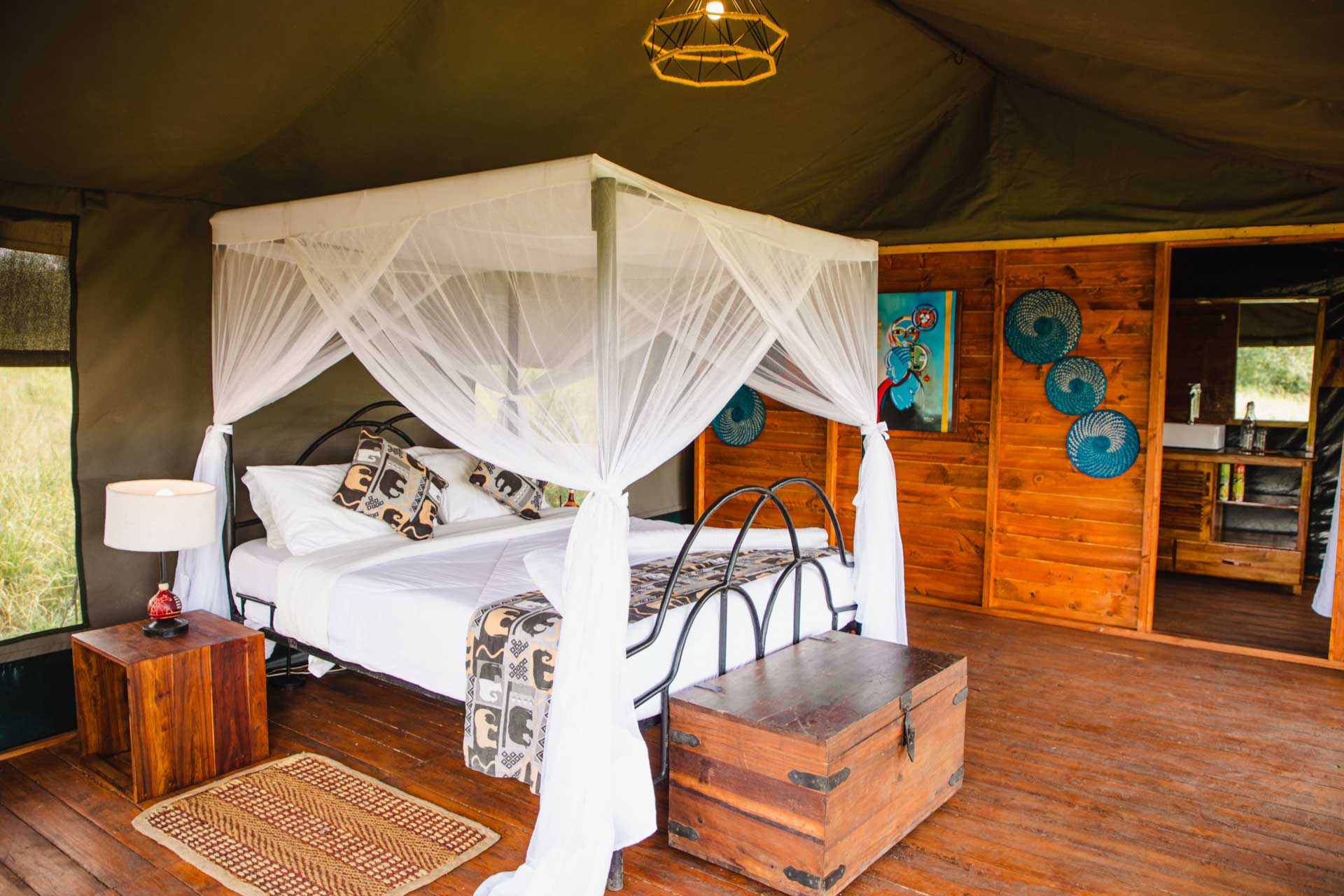 Tanzania, Kenzan Camp