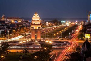 Kambodja, Phnom Penh, The Independence Monument in Phnom Penh, capital of Cambodia, was built in 1958 following the country's independence from France. Southeast Asia