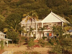 Grenada Carriacou | Kenzan Travel Grenada, Carriacou, Green Roof Inn