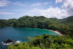 Englishman Along the way-2 | Kenzan Travel Tobago, vy över Englishman Bay